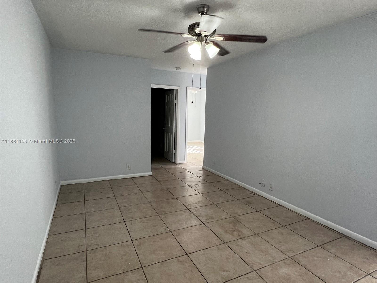 See details / 1360 sq. ft. $ 2025-09-24 0 Photo