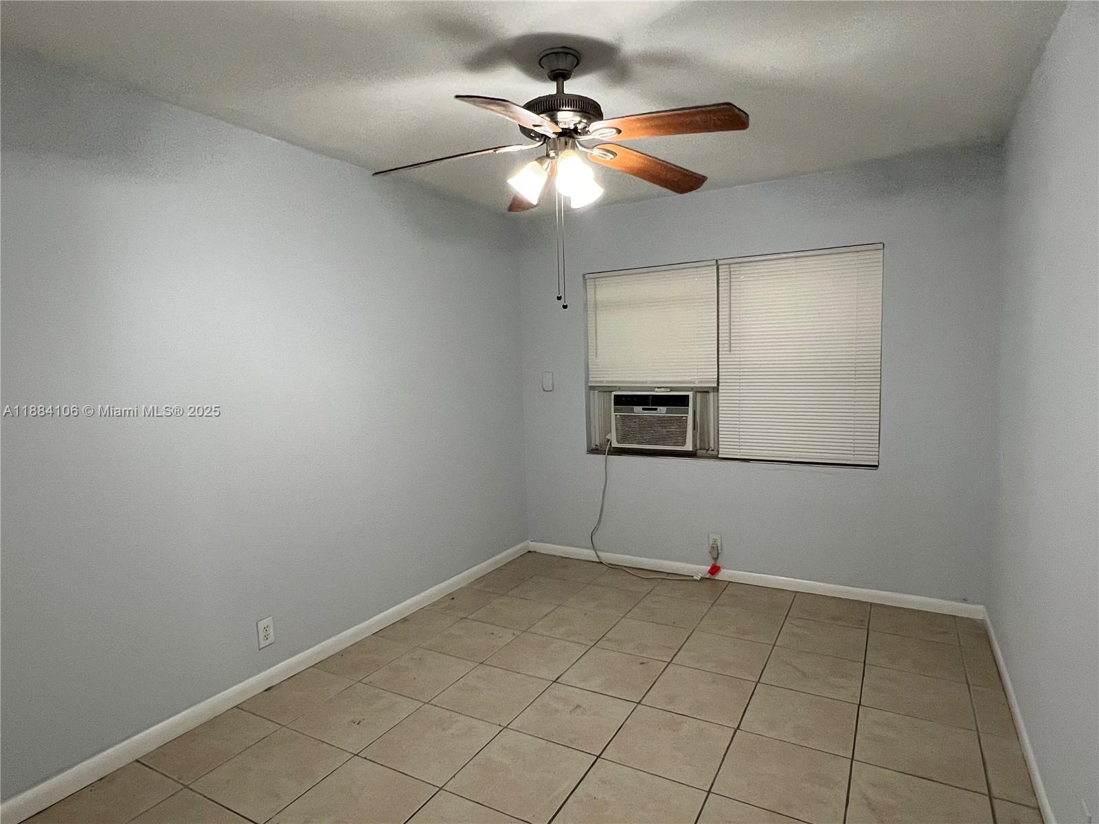 See details / 1360 sq. ft. $ 2025-09-24 0 Photo