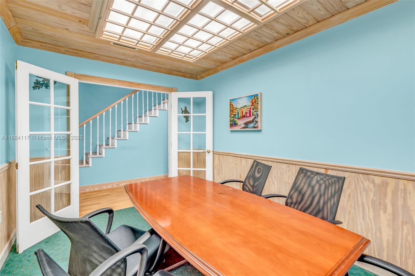 1B  /   sq. ft. $ 2025-09-24 0 Photo