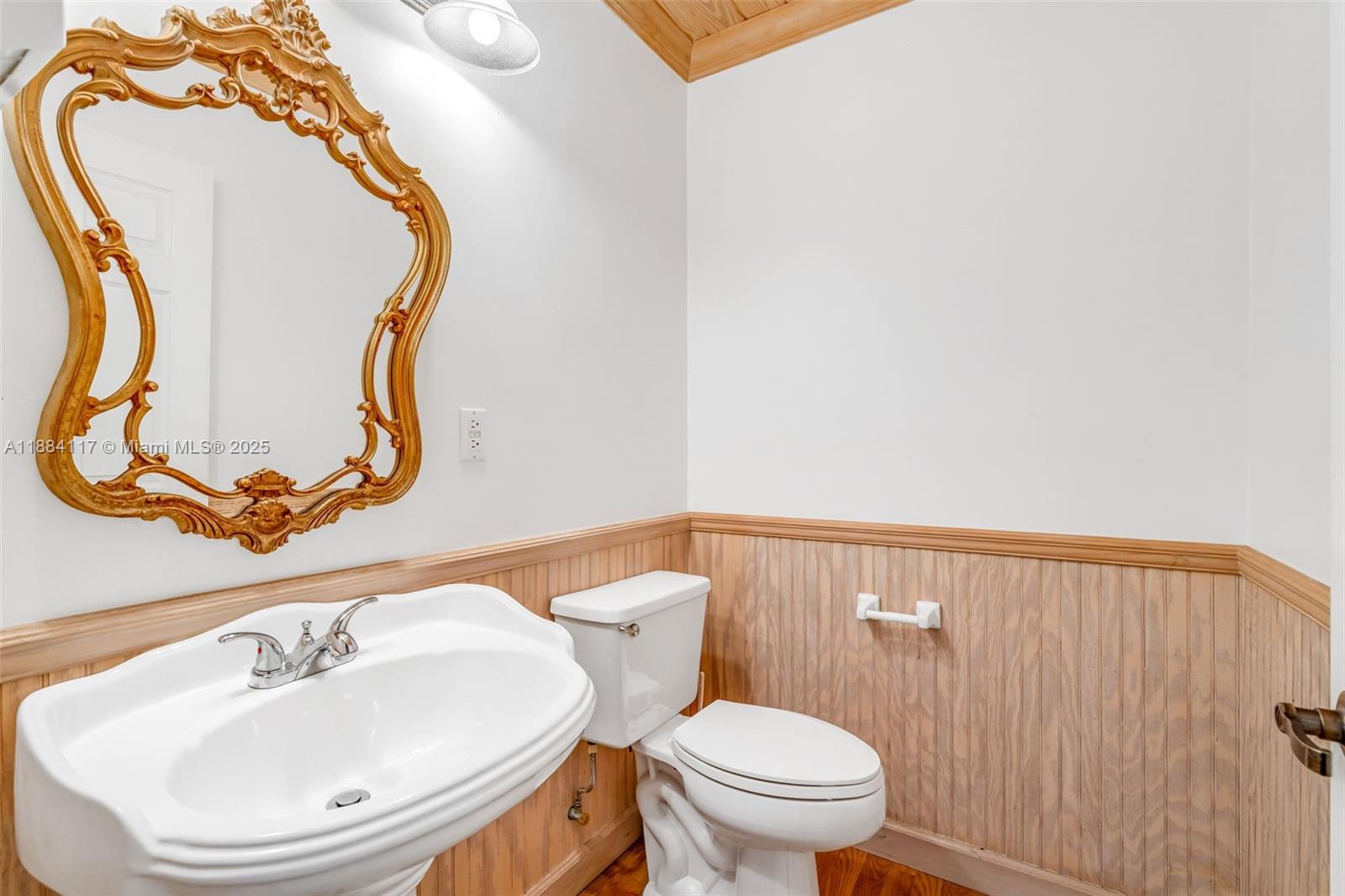 1B  /   sq. ft. $ 2025-09-24 0 Photo