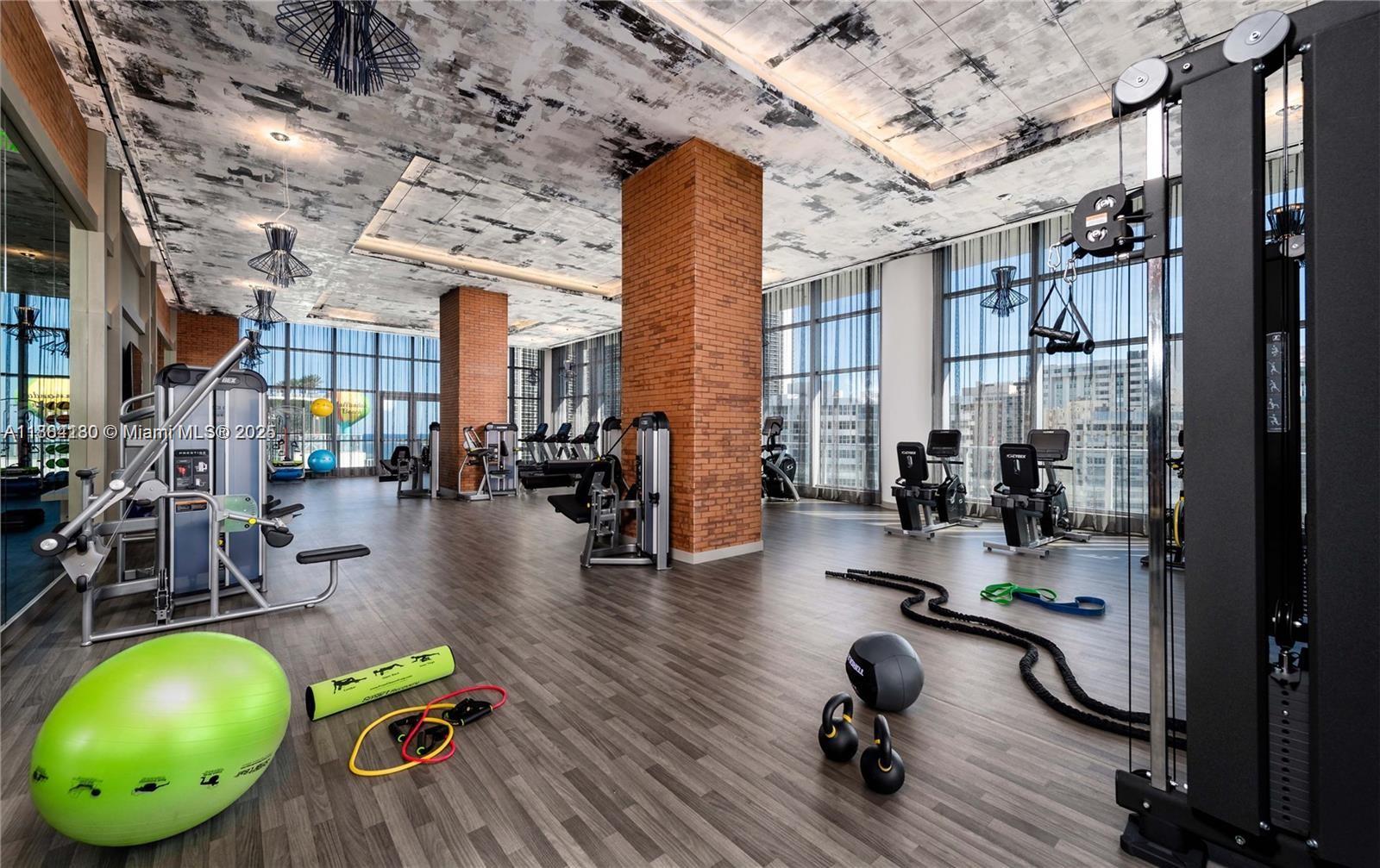 2108 2 / 2 1179 sq. ft. $ 2025-09-24 0 Photo