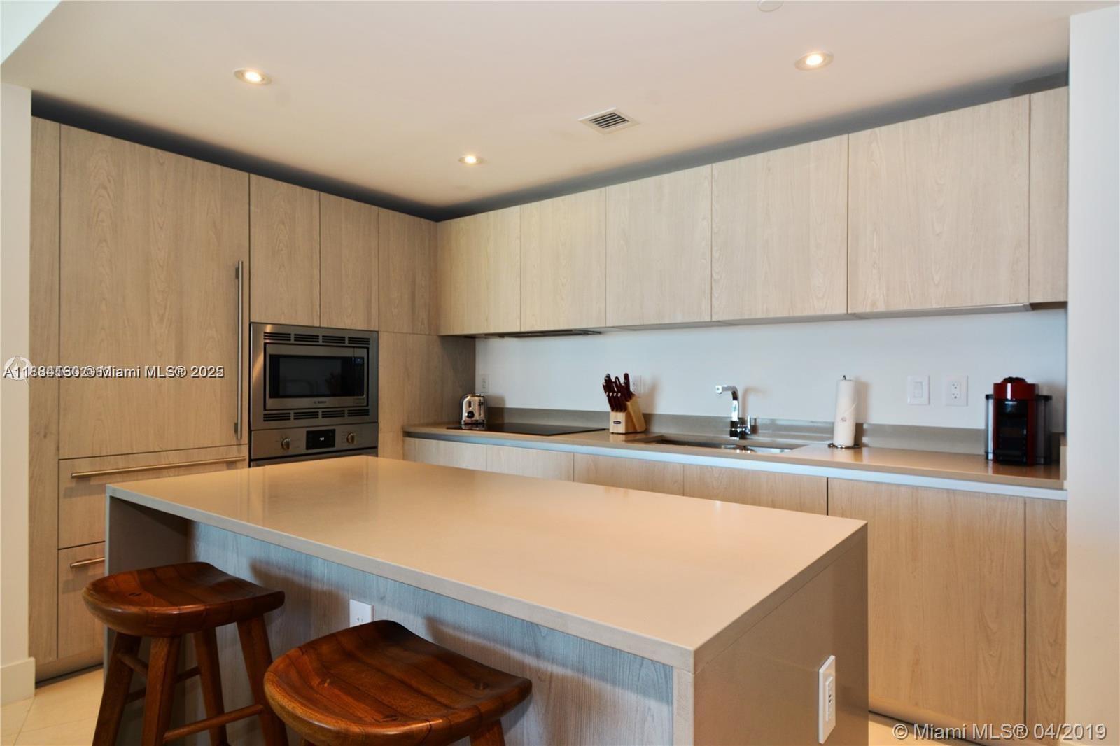 2108 2 / 2 1179 sq. ft. $ 2025-09-24 0 Photo