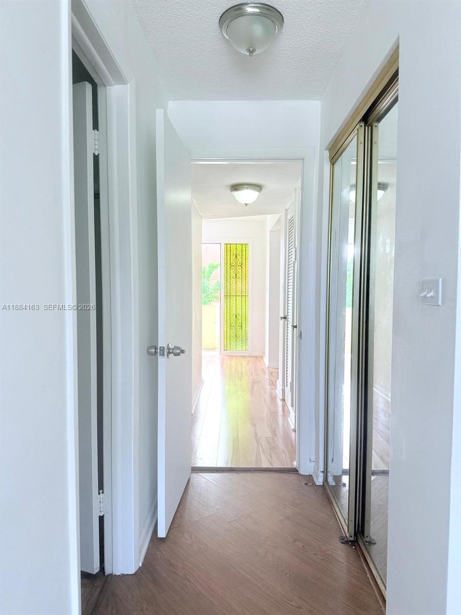 G304 2 / 2 1789 sq. ft. $ 2026-04-03 0 foto