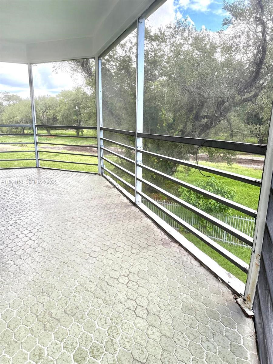 G304 2 / 2 1789 sq. ft. $ 2026-04-03 0 foto