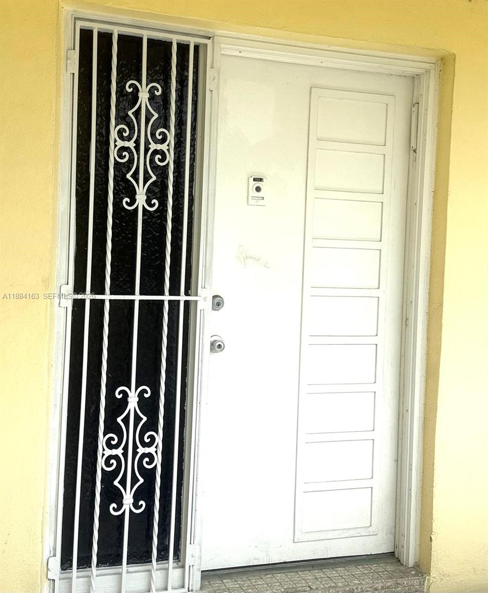 G304 2 / 2 1789 sq. ft. $ 2026-04-03 0 foto