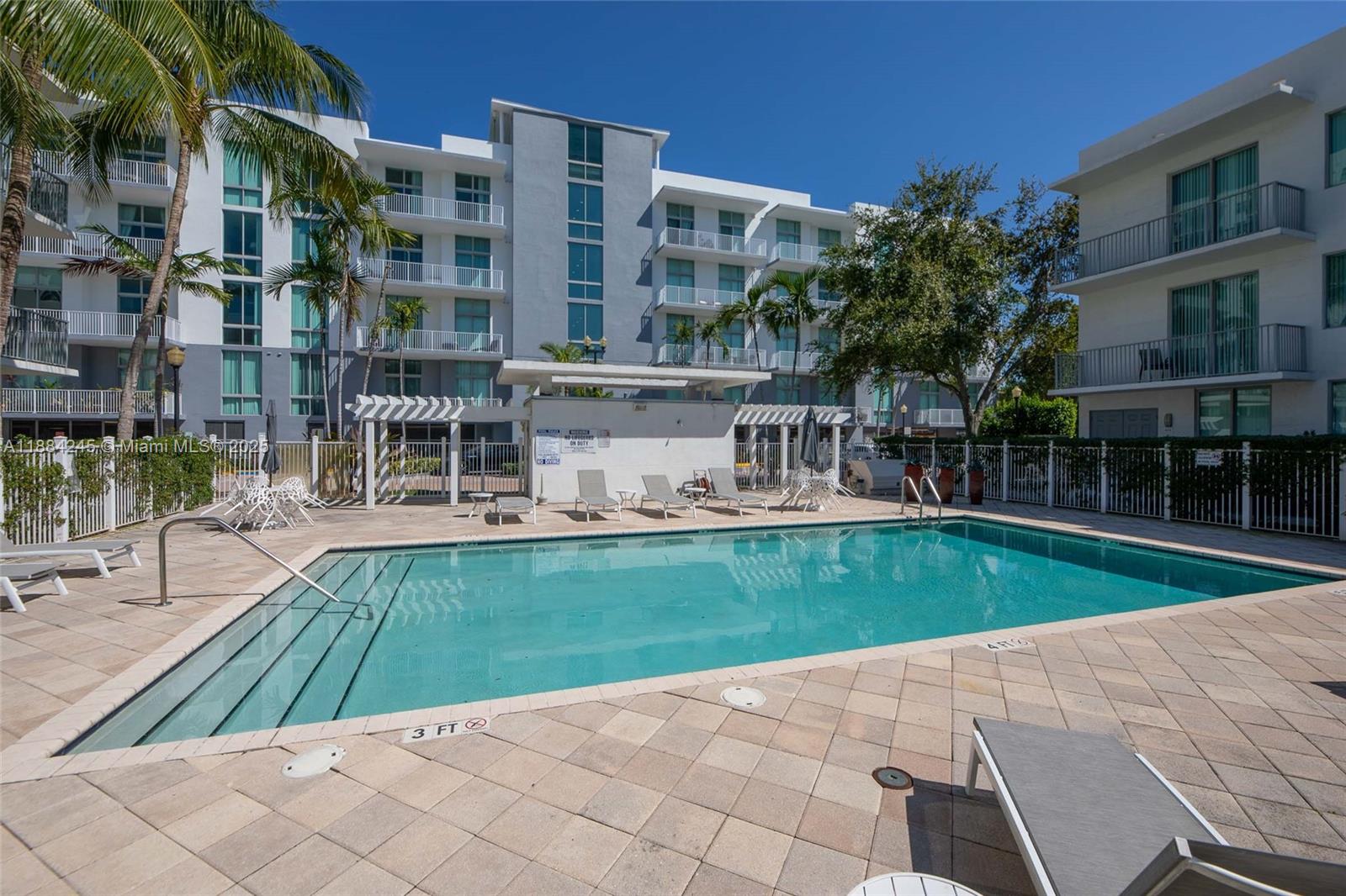 Photo of 2100 Van Buren St  #417, Hollywood, Florida, 33020 - 