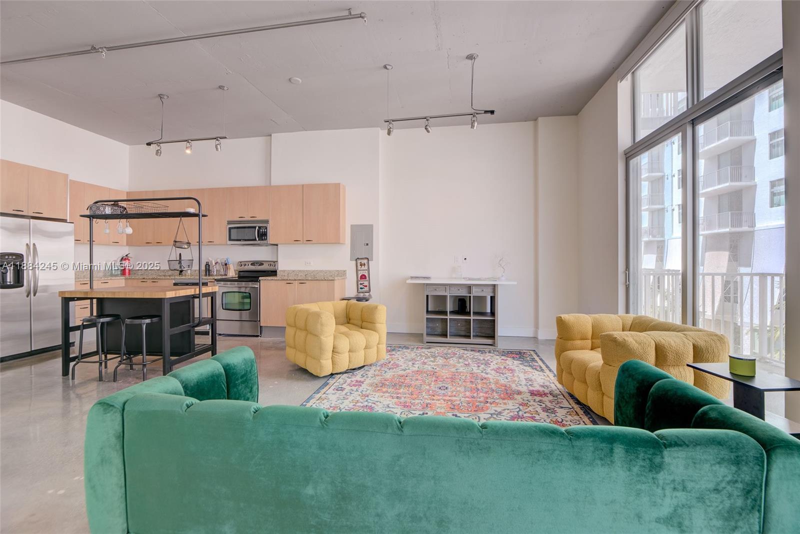 Photo of 2100 Van Buren St  #417, Hollywood, Florida, 33020 - 