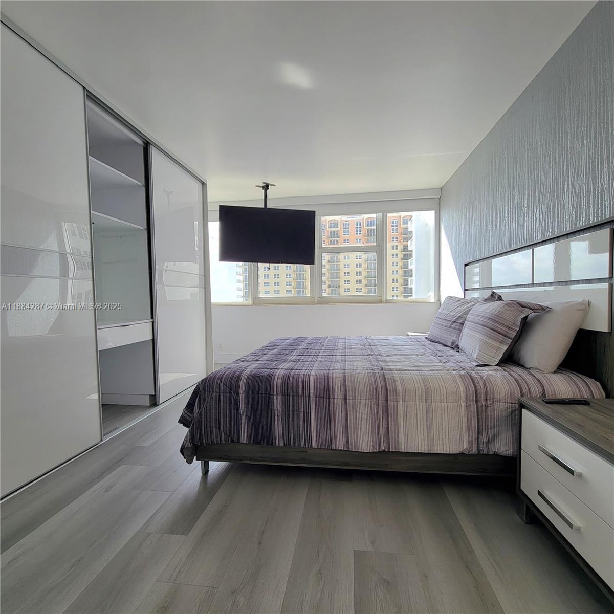 Photo of 2030 Ocean Dr  #920, Hallandale Beach, Florida, 33009 - 