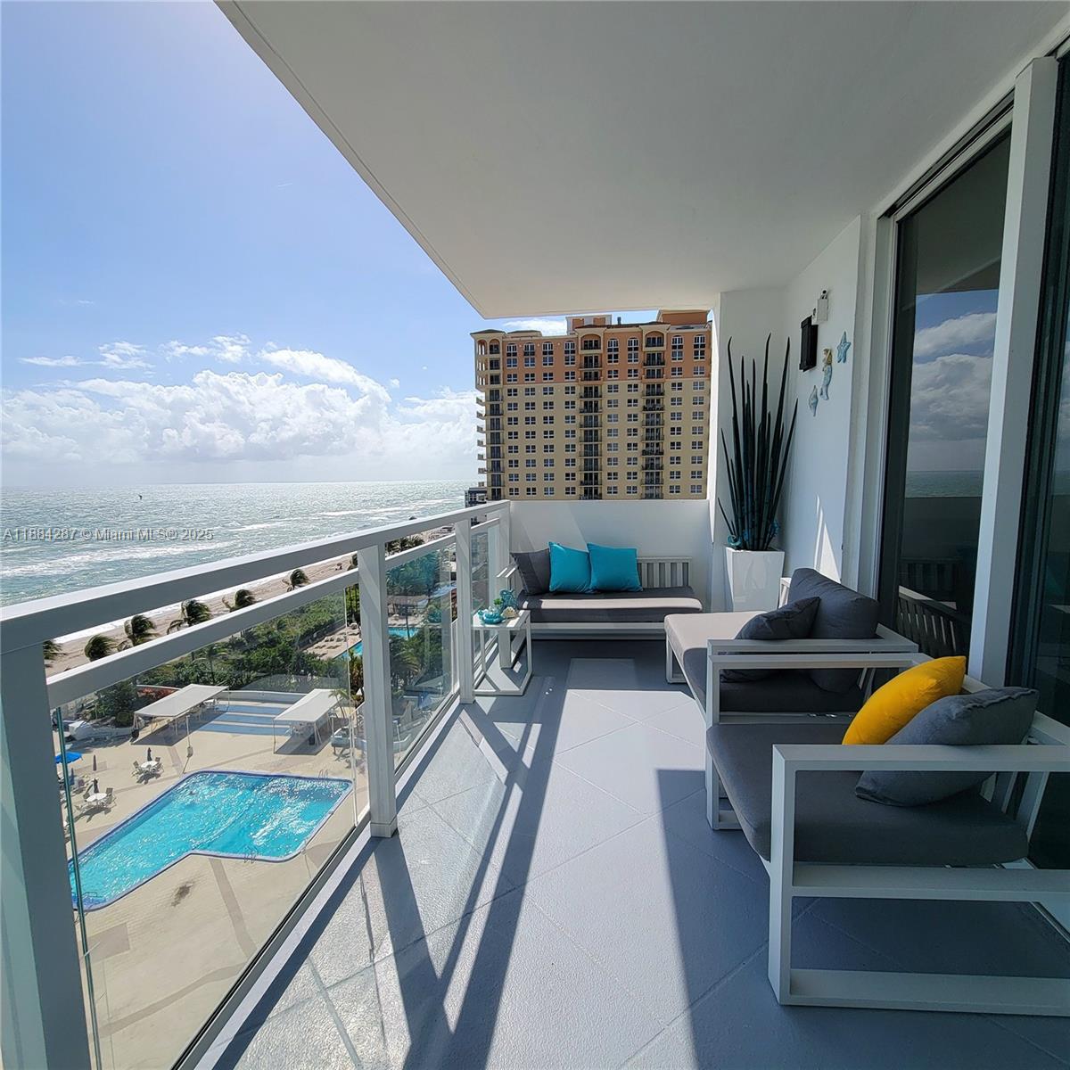 Photo of 2030 Ocean Dr  #920, Hallandale Beach, Florida, 33009 - 