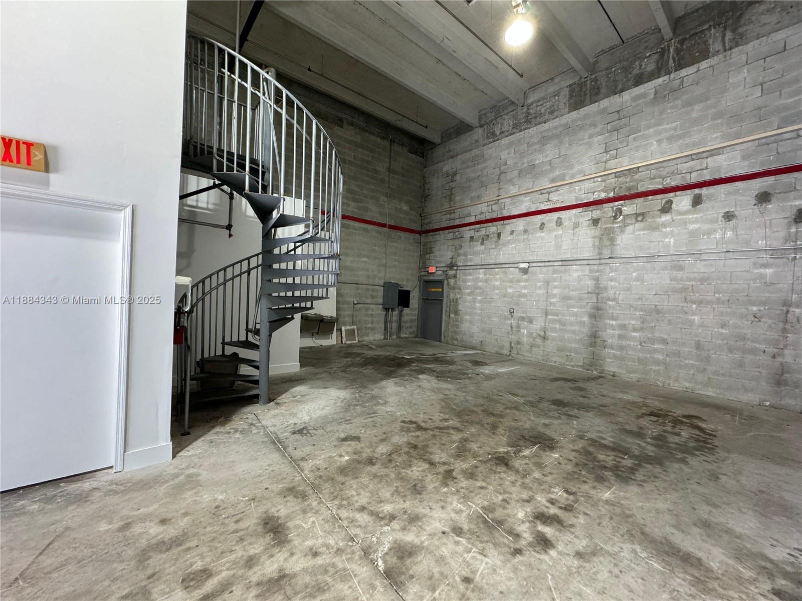 13  /   sq. ft. $ 2025-09-24 0 Photo