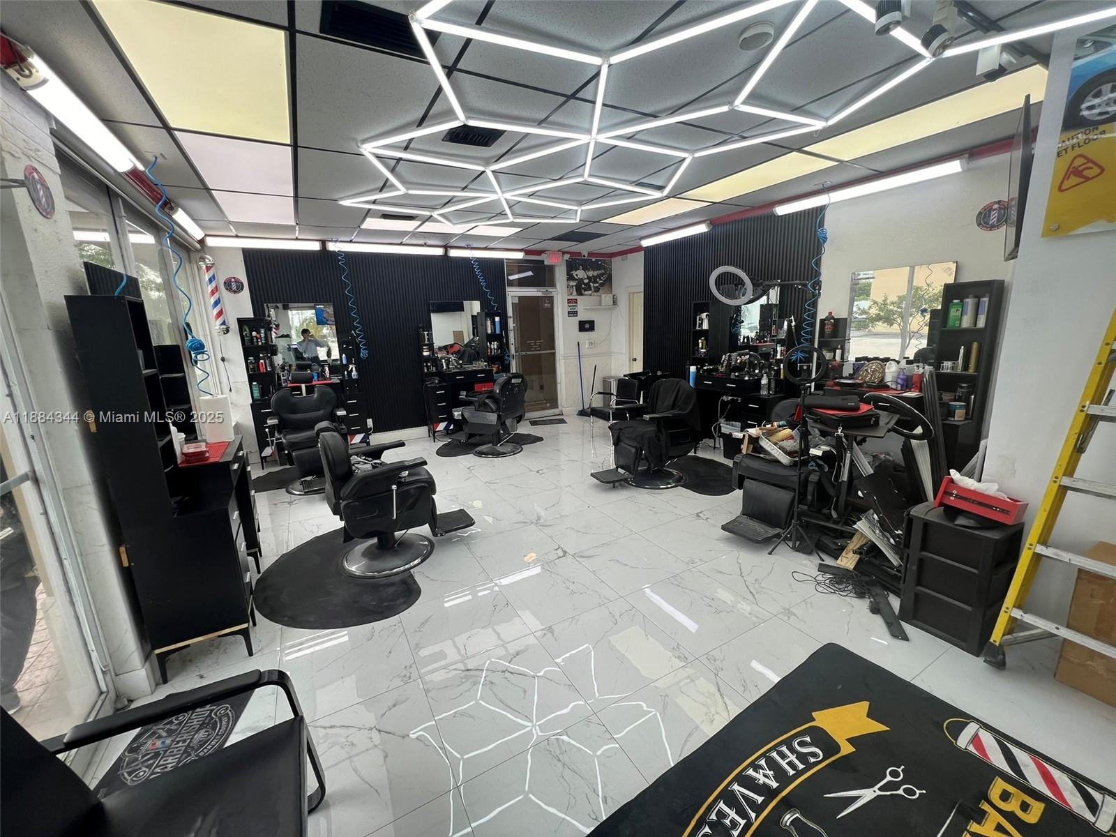 Подробнее / кв.футов $ 2025-10-03 0 Фото