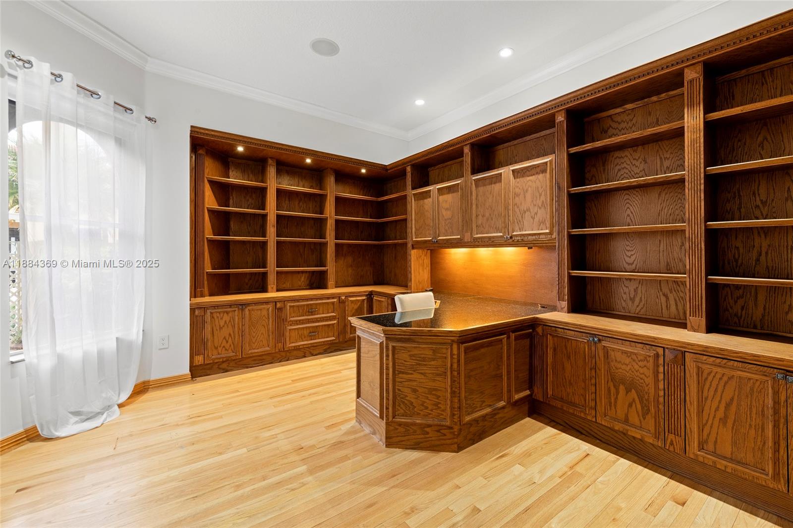 Photo of 3780 207th Ter  (3780), Aventura, Florida, 33180 - 
