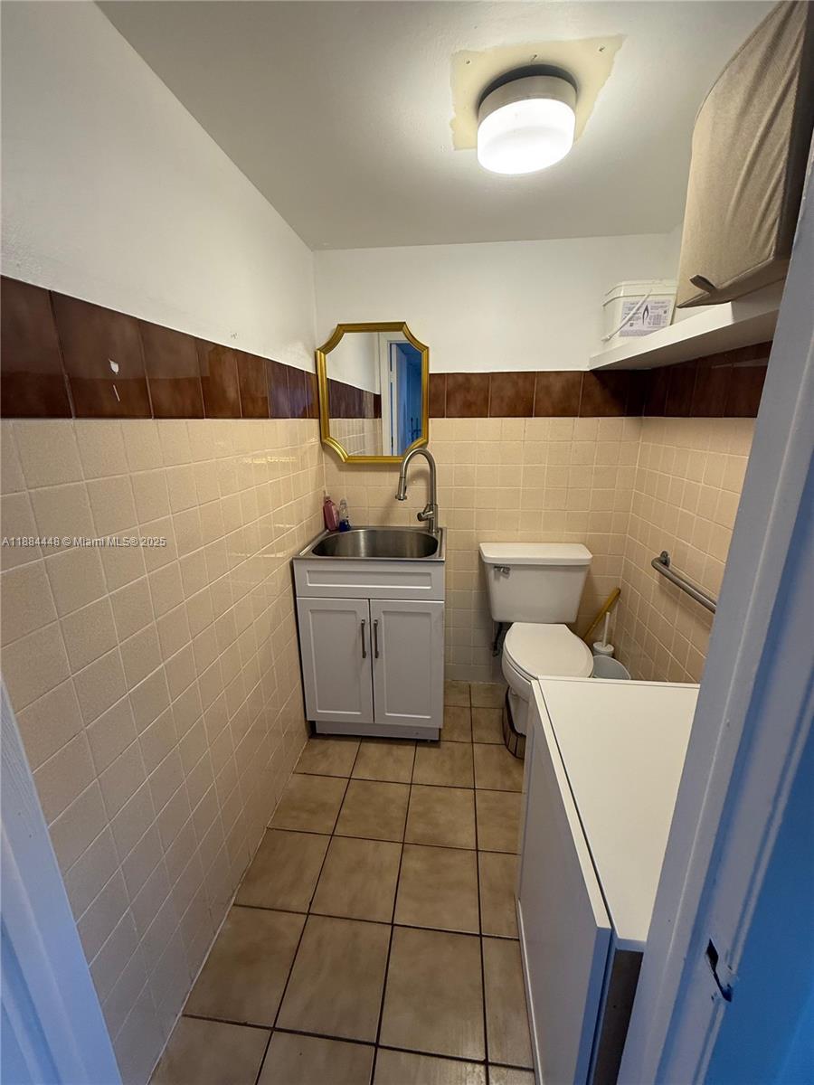 See details / sq. ft. $ 2025-09-28 0 Photo