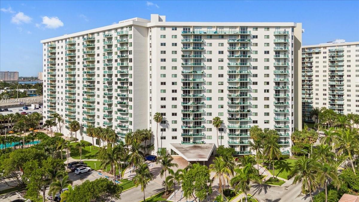 Photo of 19380 Collins Ave  #121, Sunny Isles Beach, Florida, 33160 - 