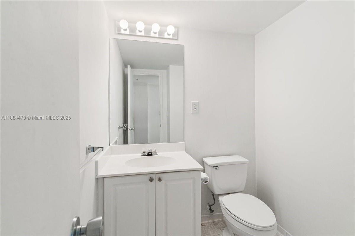 Photo of 19380 Collins Ave  #121, Sunny Isles Beach, Florida, 33160 - 