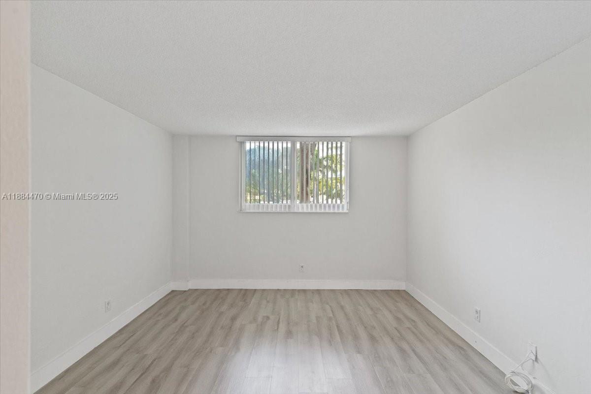 Photo of 19380 Collins Ave  #121, Sunny Isles Beach, Florida, 33160 - 
