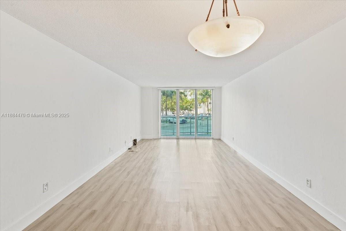 Photo of 19380 Collins Ave  #121, Sunny Isles Beach, Florida, 33160 - 