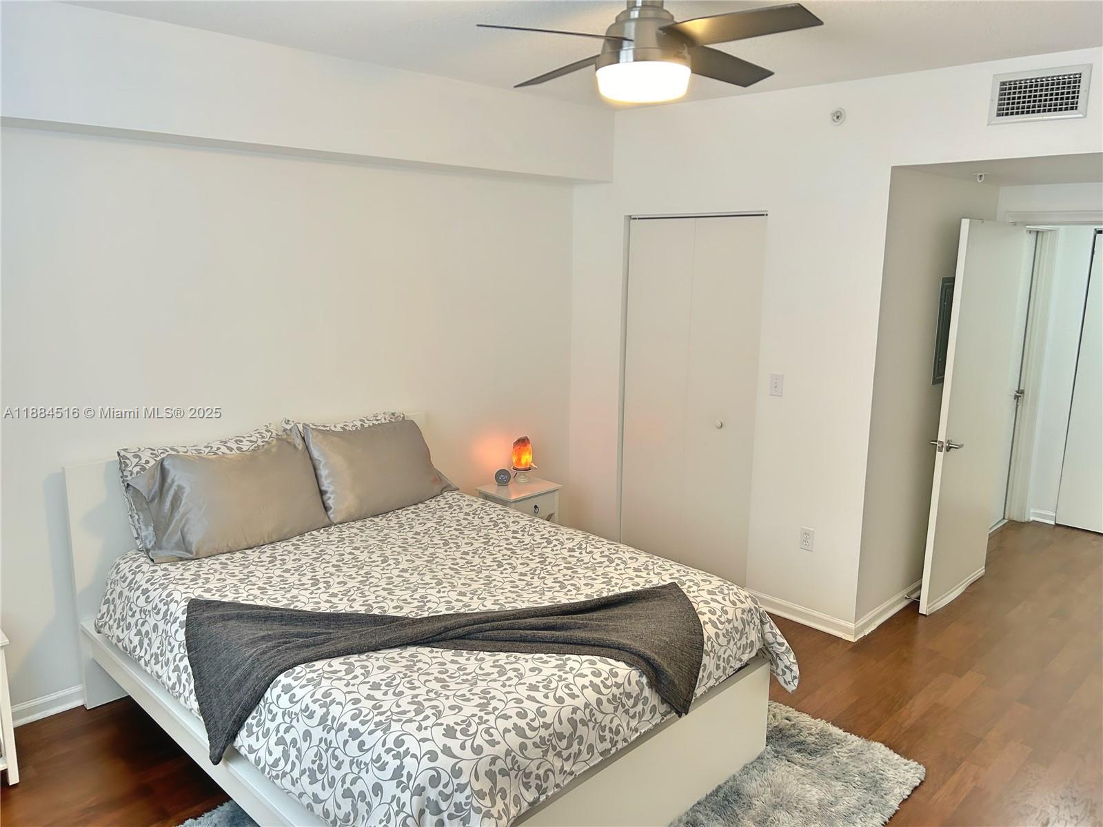 Photo of 18800 29th Ave  #830, Aventura, Florida, 33180 - 