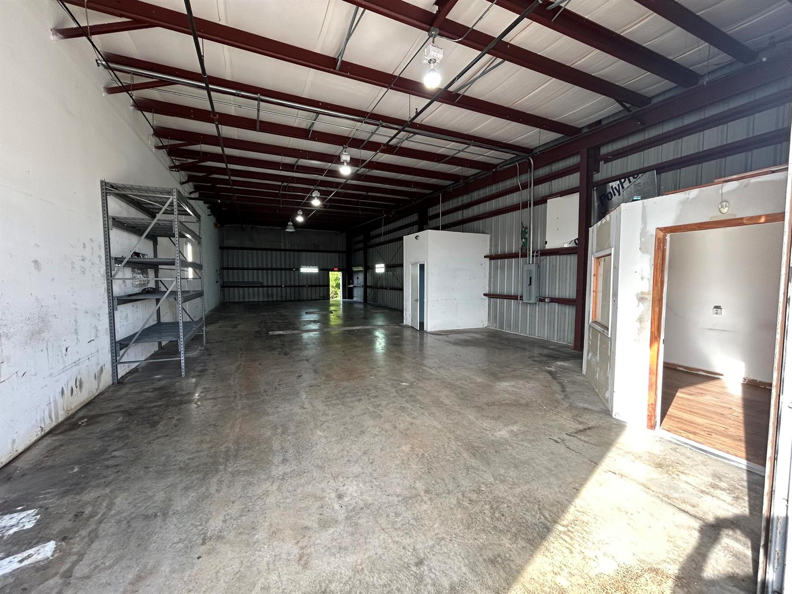 Ver detalles 1 / 1 sq. ft. $ 2026-06-17 0 foto