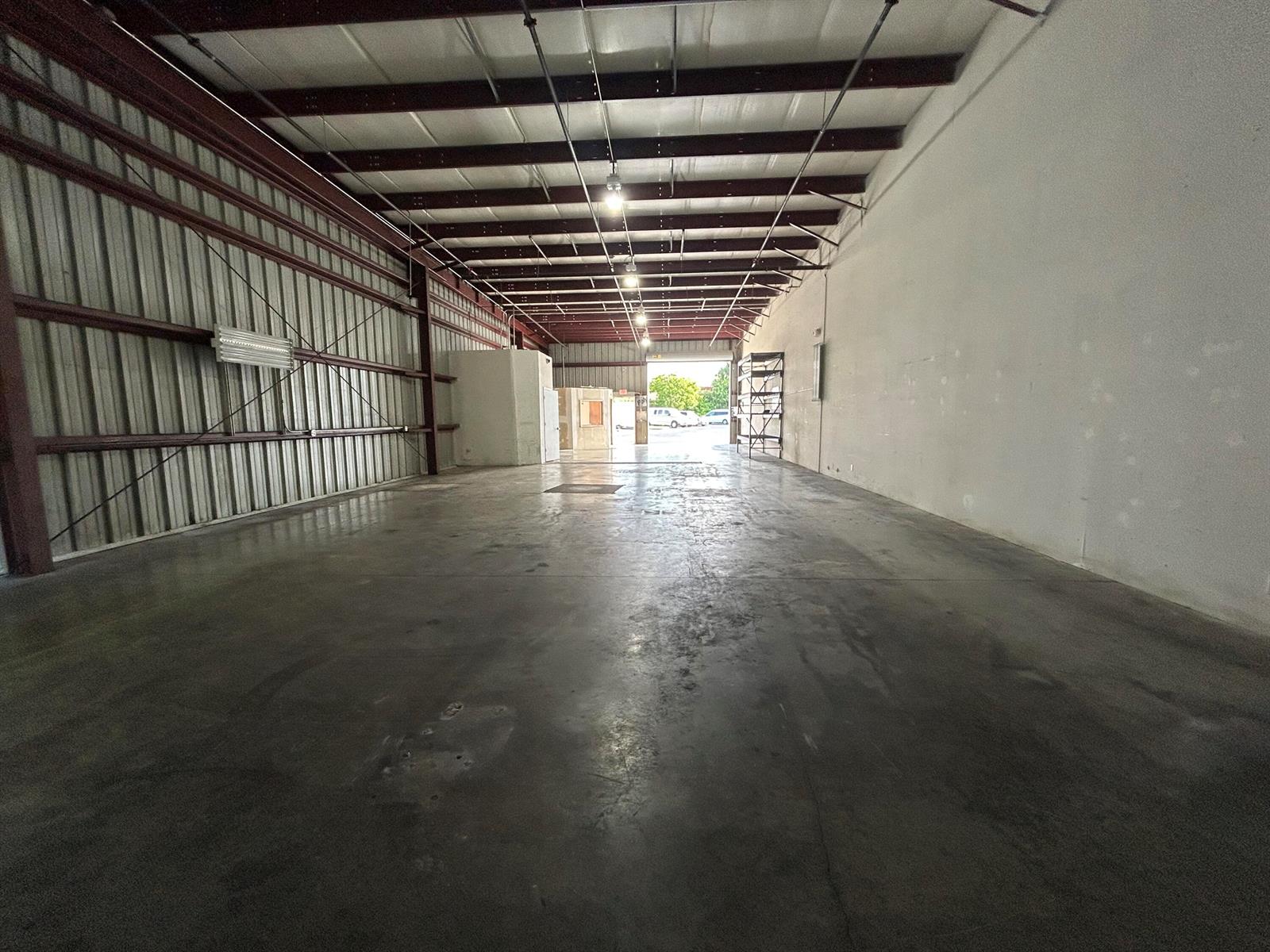 Ver detalles 1 / 1 sq. ft. $ 2026-06-17 0 foto
