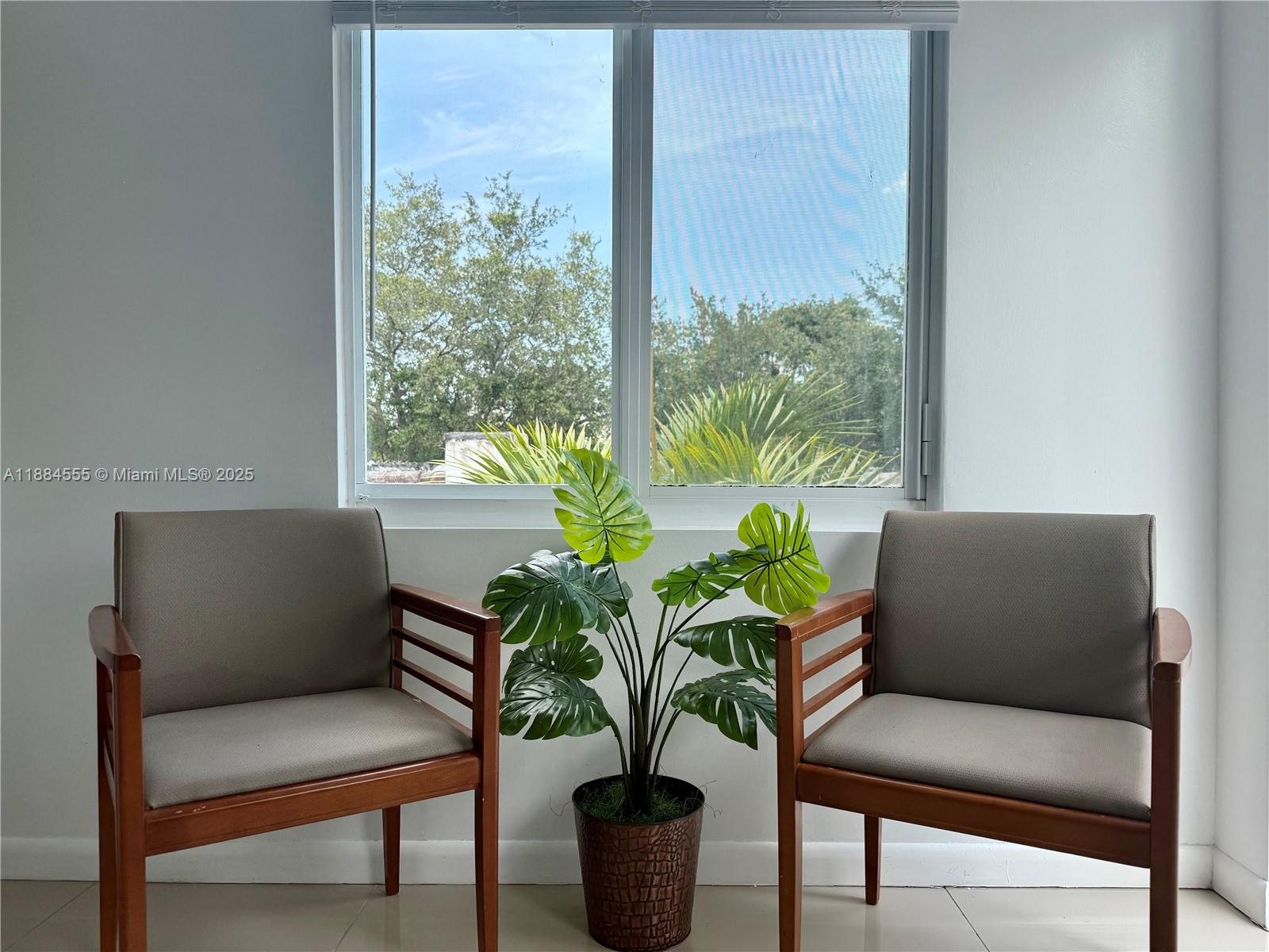   /   sq. ft. $ 2025-09-25 0 Photo