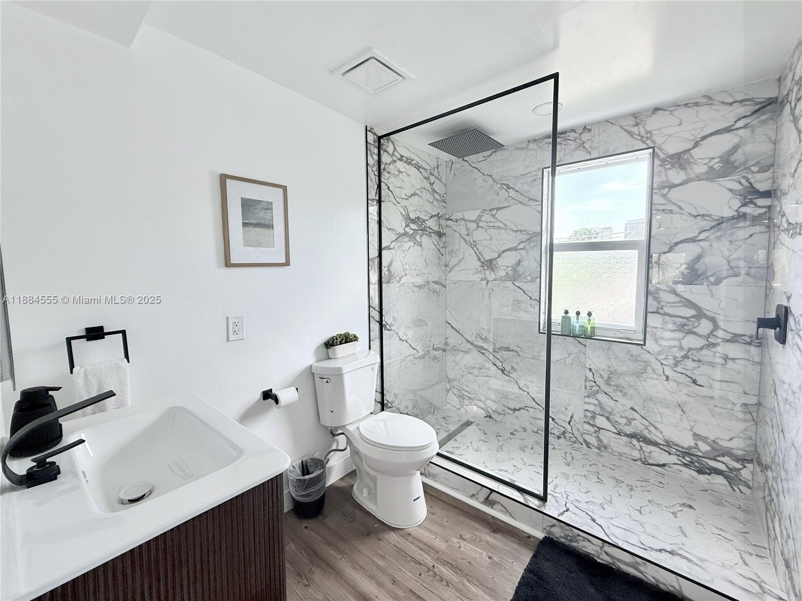   /   sq. ft. $ 2025-09-25 0 Photo