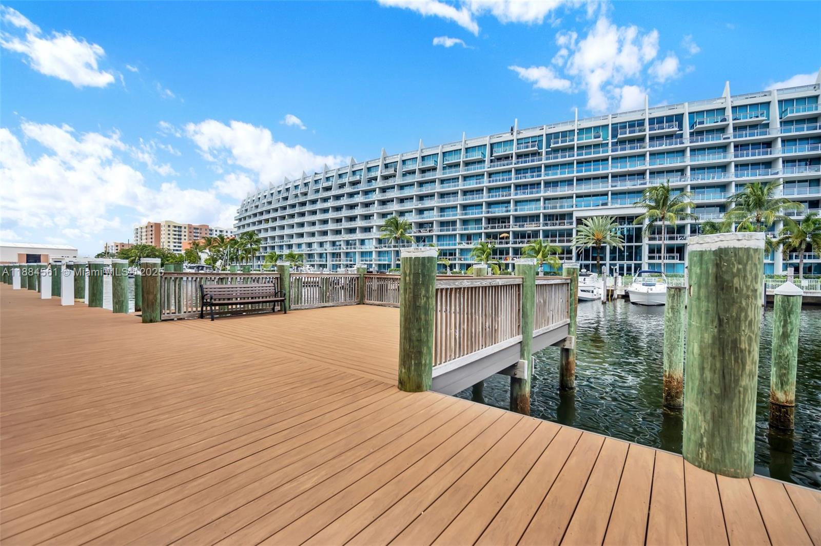 Photo of 3001 185th St  #523, Aventura, Florida, 33180 - 