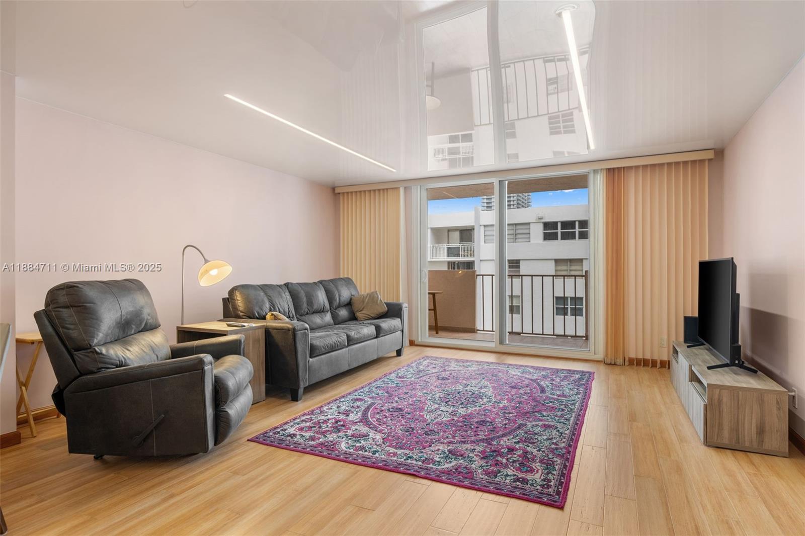 Photo of 1865 Ocean Dr  #16B, Hallandale Beach, Florida, 33009 - 