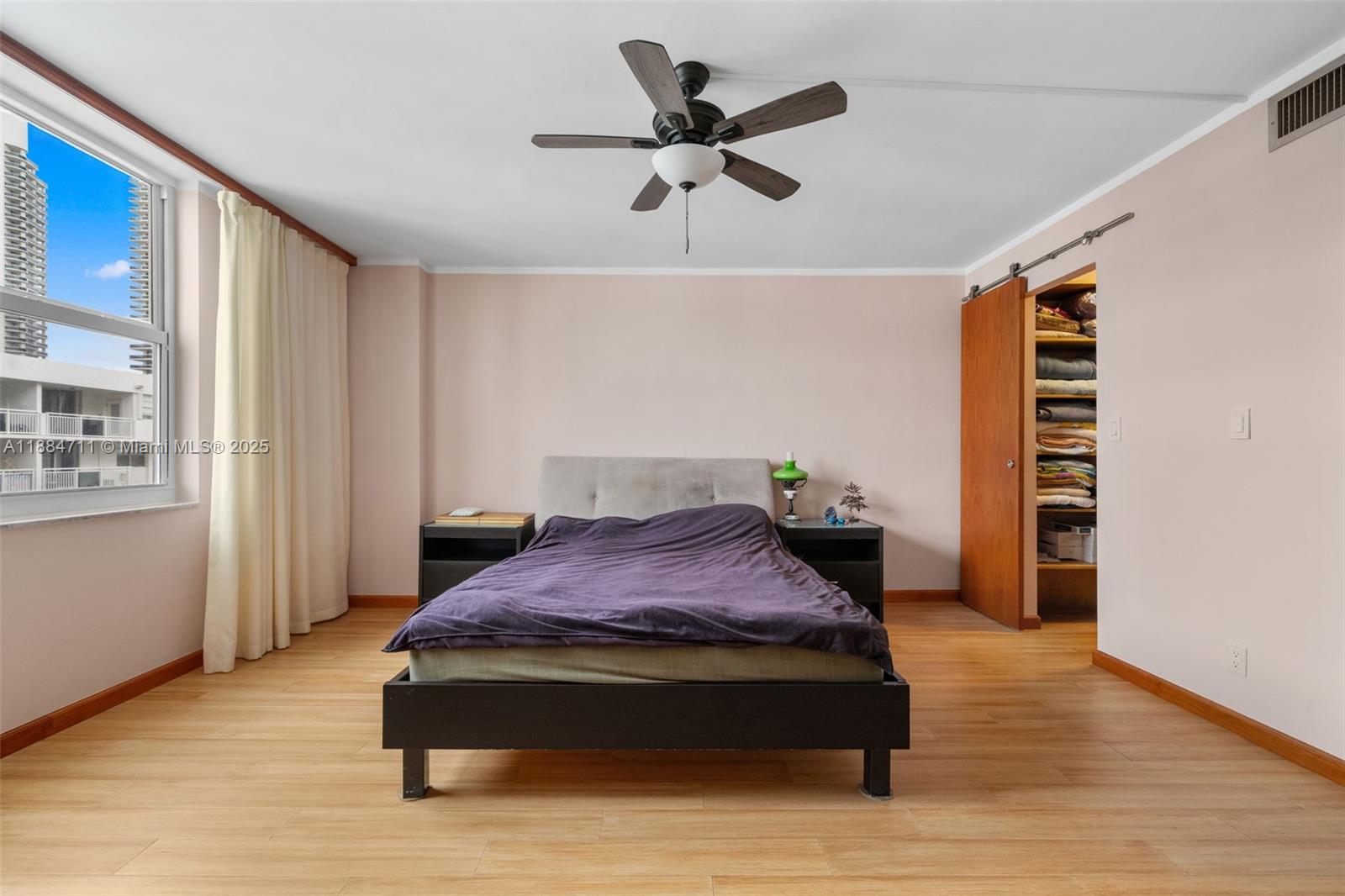Photo of 1865 Ocean Dr  #16B, Hallandale Beach, Florida, 33009 - 