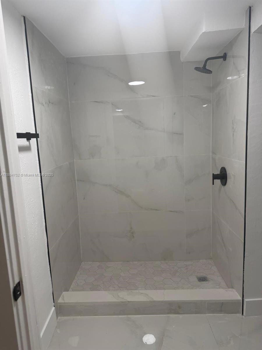 See details / 1452 sq. ft. $ 2025-09-25 0 Photo