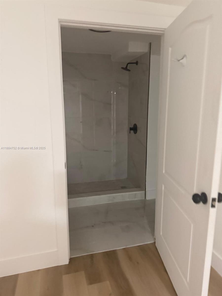 See details / 1452 sq. ft. $ 2025-09-25 0 Photo