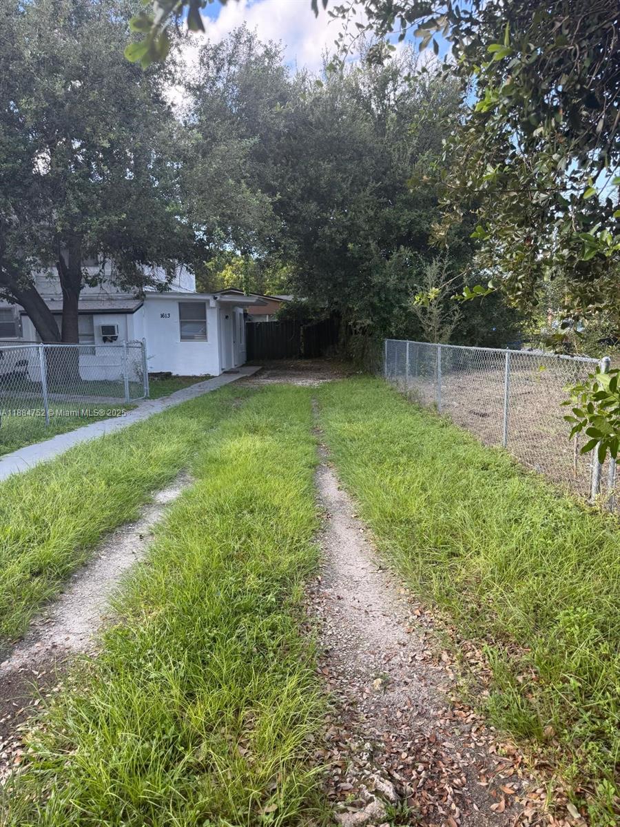 See details / 1452 sq. ft. $ 2025-09-25 0 Photo