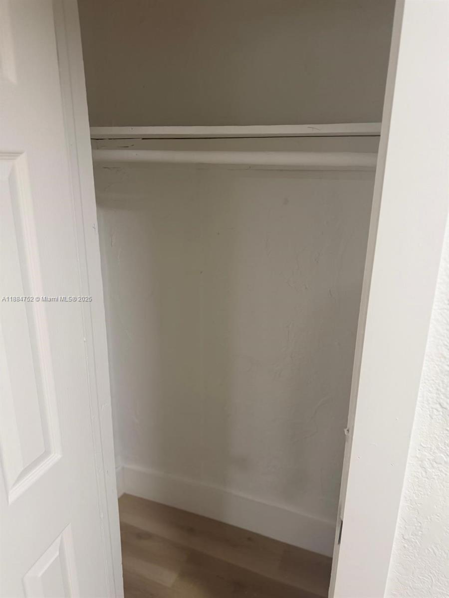 See details / 1452 sq. ft. $ 2025-09-25 0 Photo
