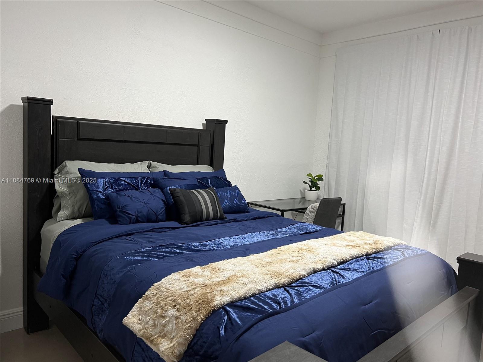   /  3264 sq. ft. $ 2025-09-25 0 Photo