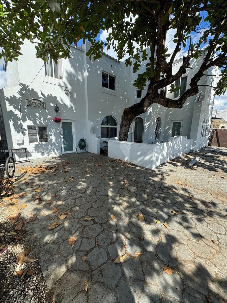  /  3264 sq. ft. $ 2025-09-25 0 Photo