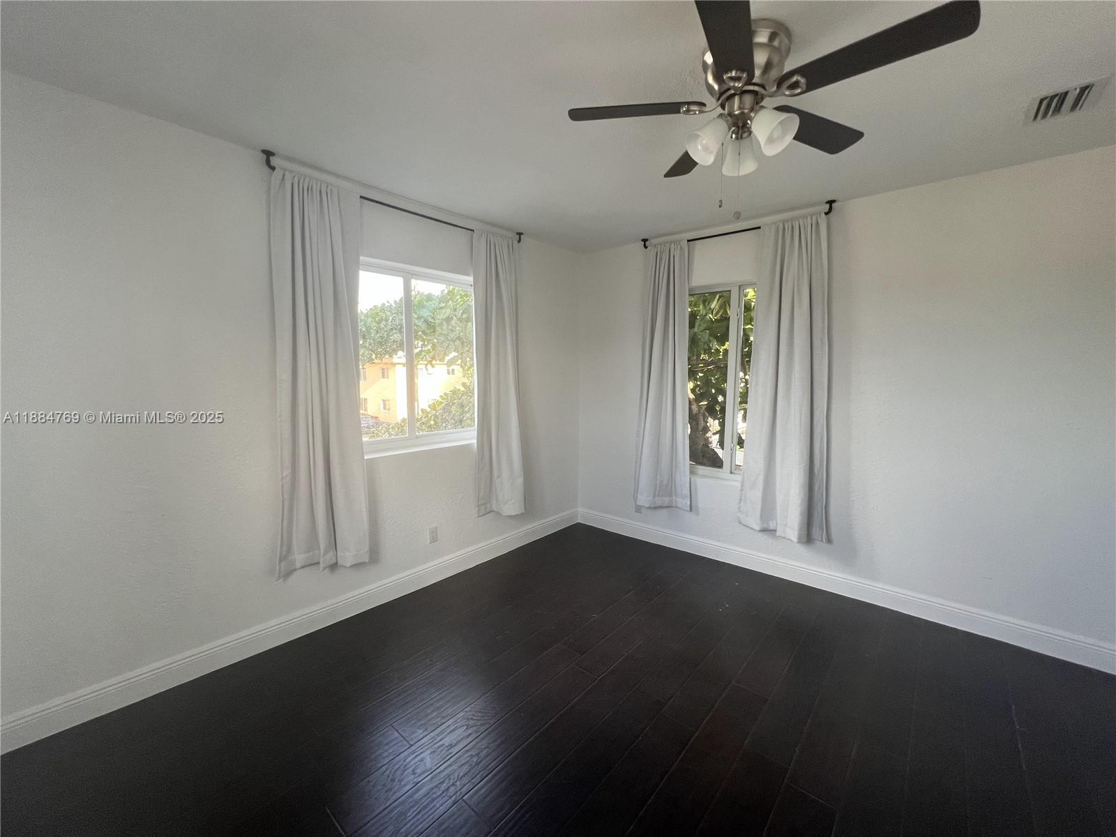   /  3264 sq. ft. $ 2025-09-25 0 Photo