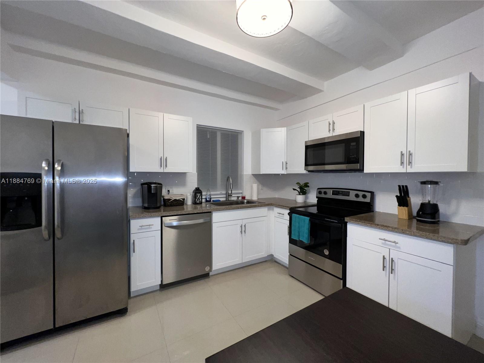   /  3264 sq. ft. $ 2025-09-25 0 Photo