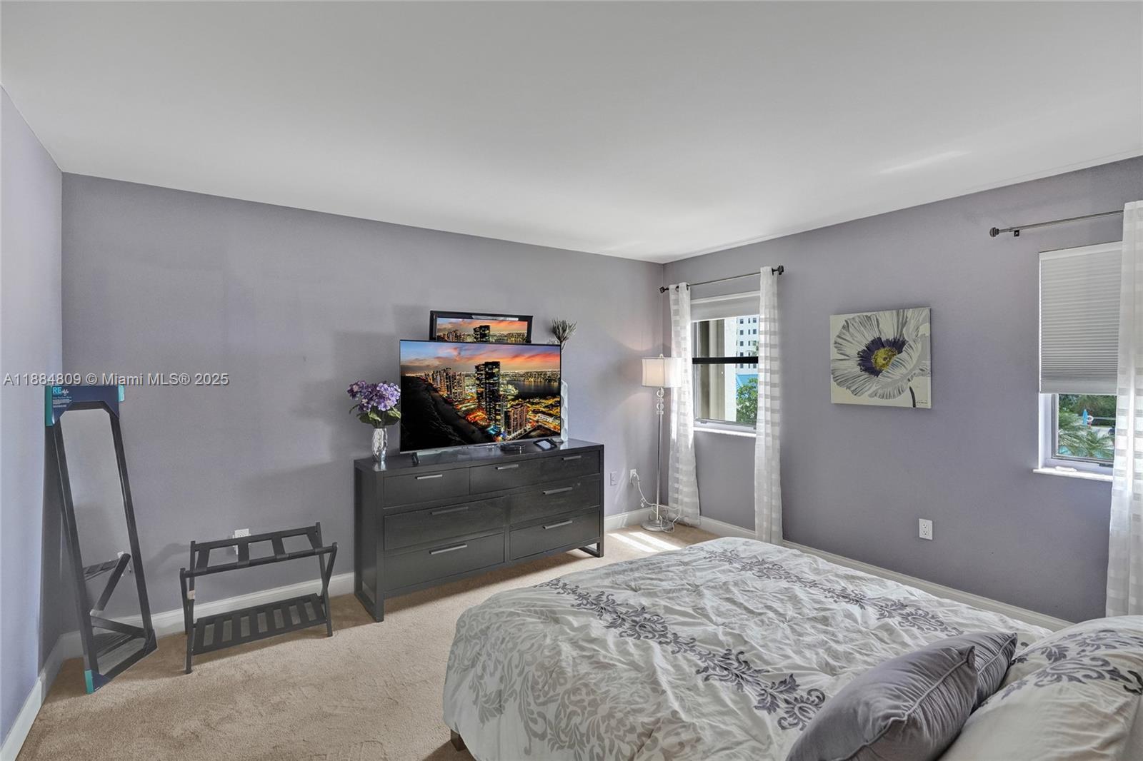 Photo of 1201 Ocean Dr  #611N, Hollywood, Florida, 33019 - 
