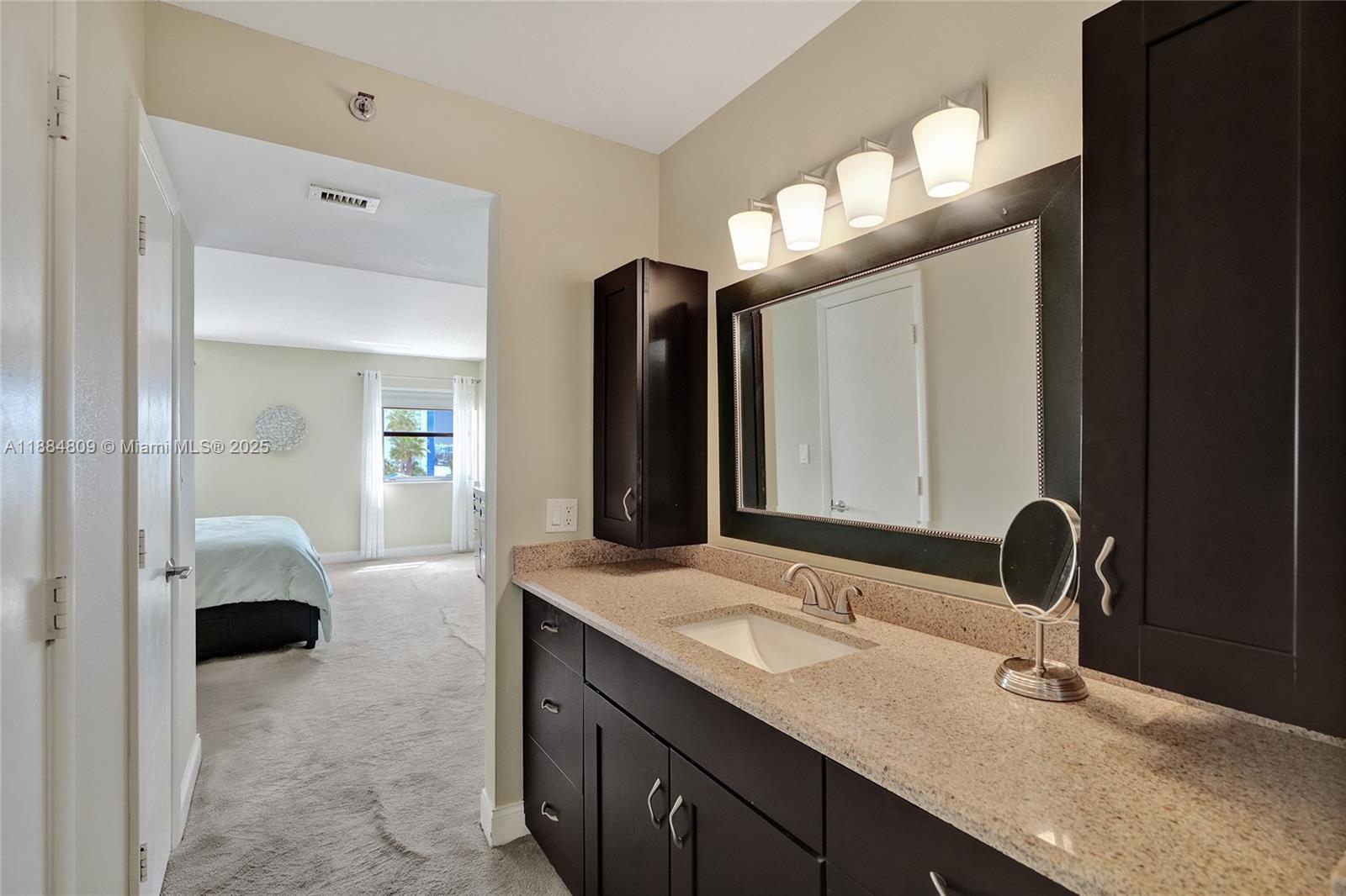 Photo of 1201 Ocean Dr  #611N, Hollywood, Florida, 33019 - 