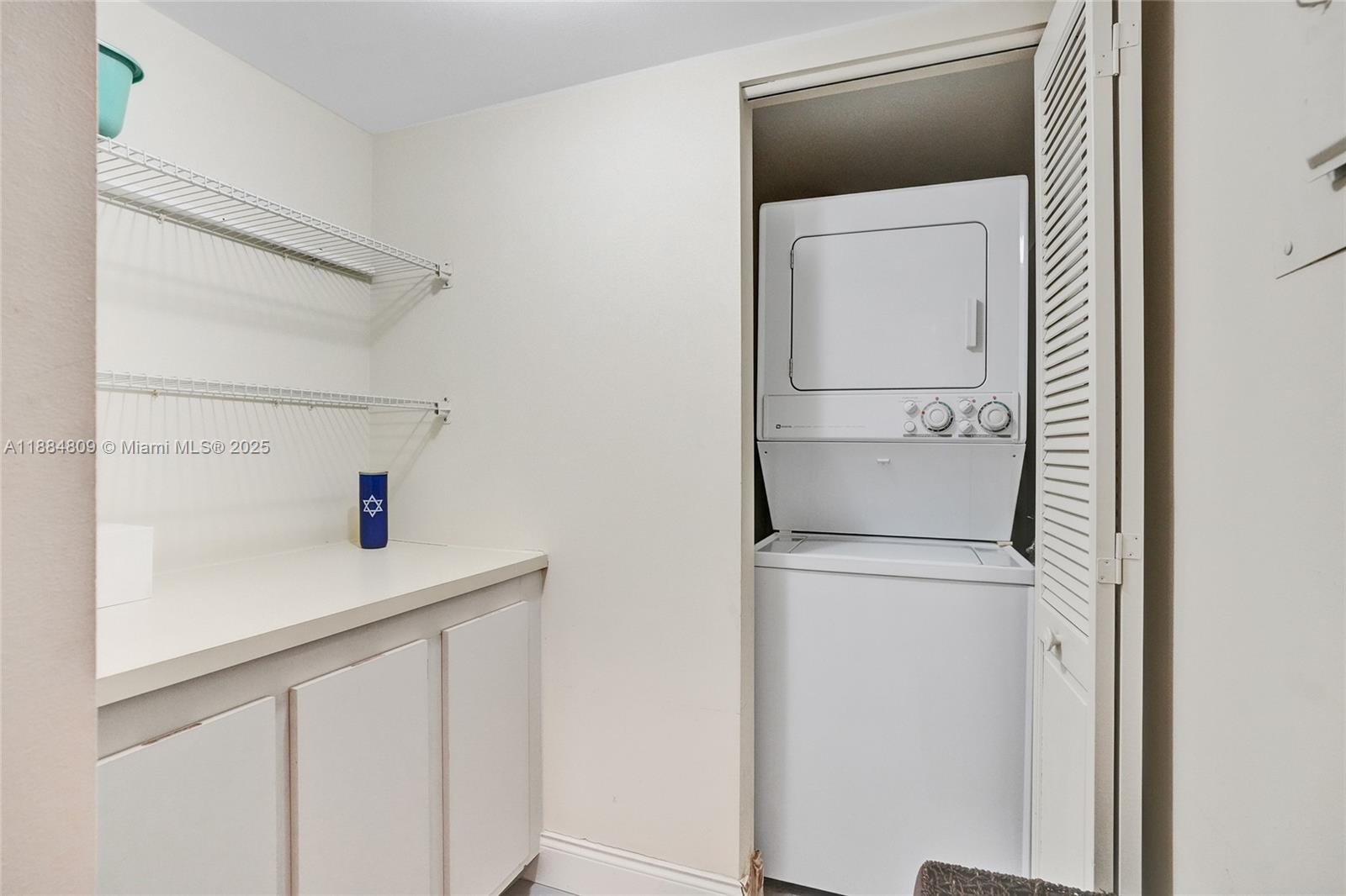 Photo of 1201 Ocean Dr  #611N, Hollywood, Florida, 33019 - 