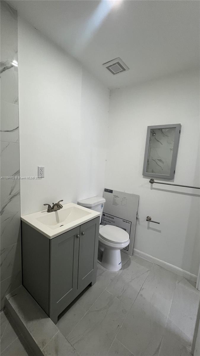   /  1046 sq. ft. $ 2025-09-25 0 Photo