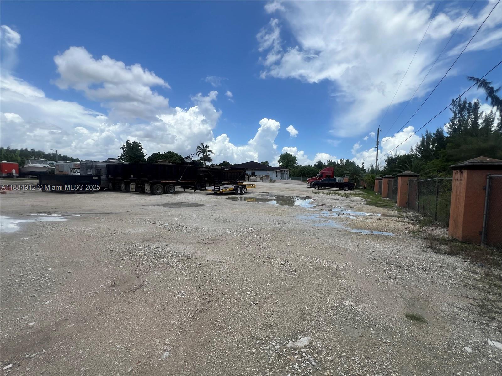   /   sq. ft. $ 2025-09-25 0 Photo