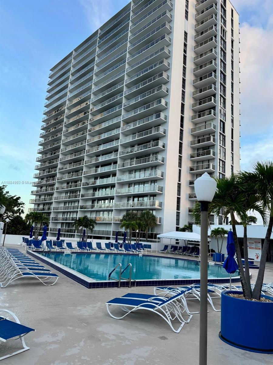 Photo of 3701 Country Club Dr  #908, Aventura, Florida, 33180 - 