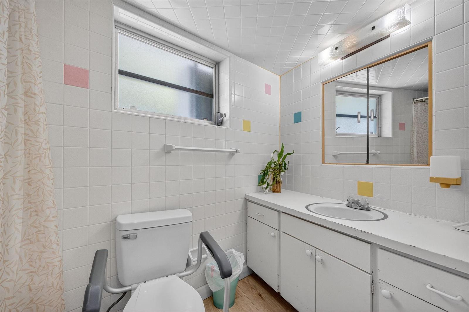   / 0  sq. ft. $ 2026-03-19 0 Photo