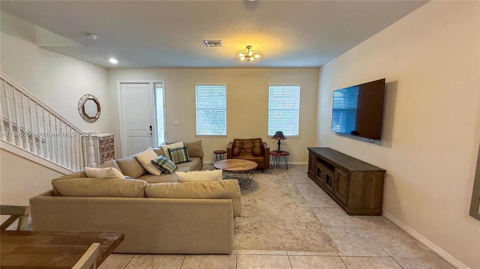5110 3 / 3 1421 sq. ft. $ 2025-09-25 0 Photo