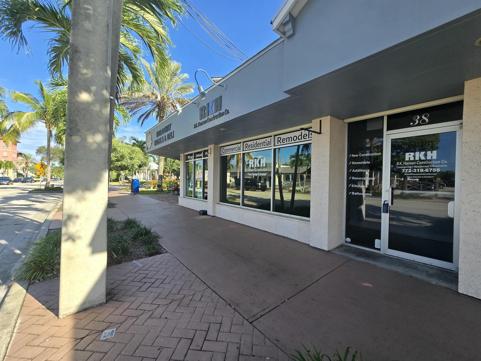See details 38 / 1 sq. ft. $ 2025-12-11 0 Photo