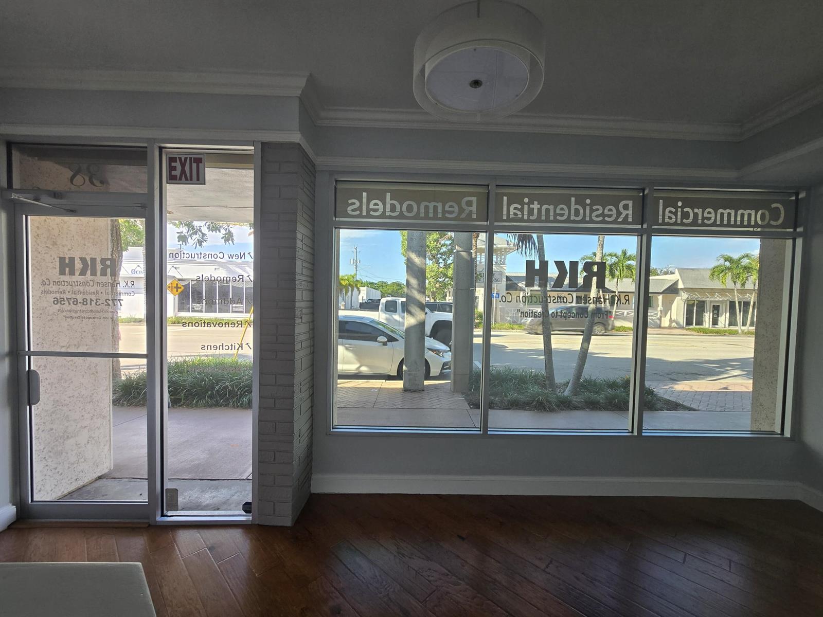 See details 38 / 1 sq. ft. $ 2025-12-11 0 Photo