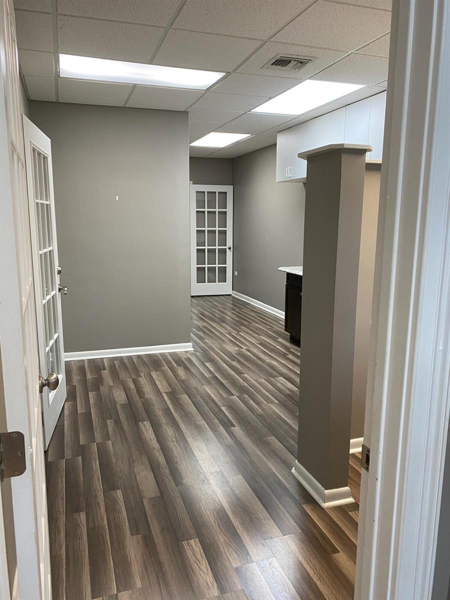 See details 38 / 1 sq. ft. $ 2025-12-11 0 Photo