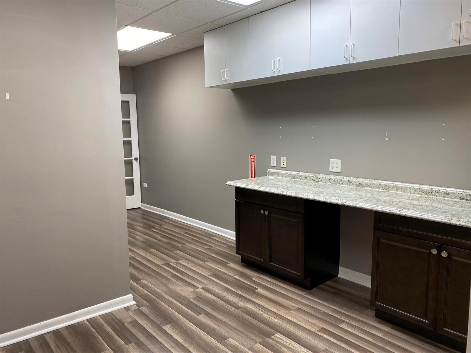 See details 38 / 1 sq. ft. $ 2025-12-11 0 Photo