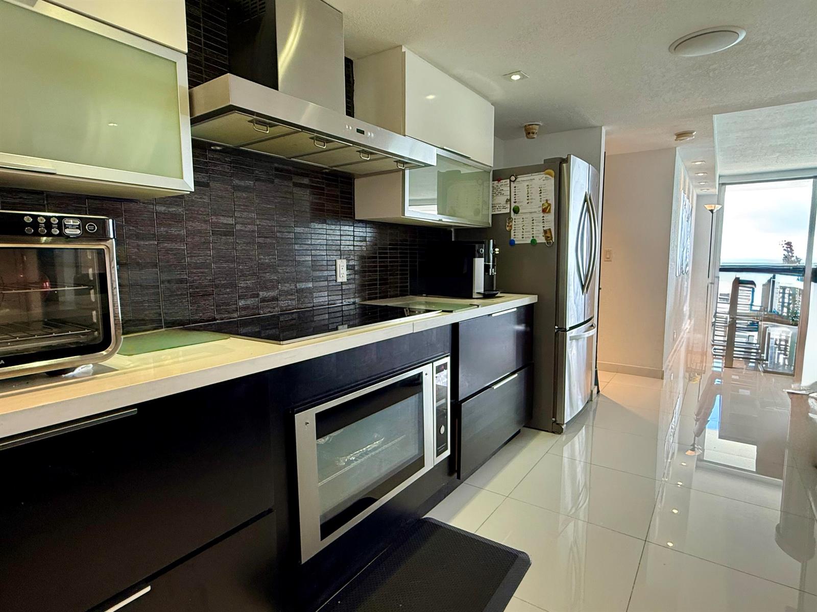 Photo of 1890 Ocean #703, Hallandale Beach, Florida, 33009 - Kitchen